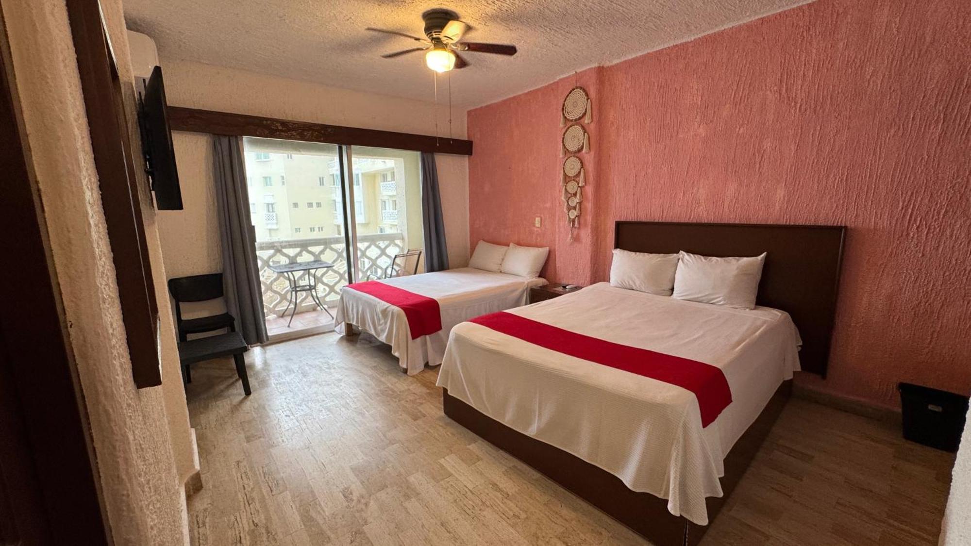 Cancun Plaza Sea View Exterior photo